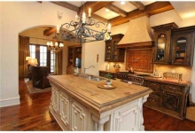 custom kitchen cabinets